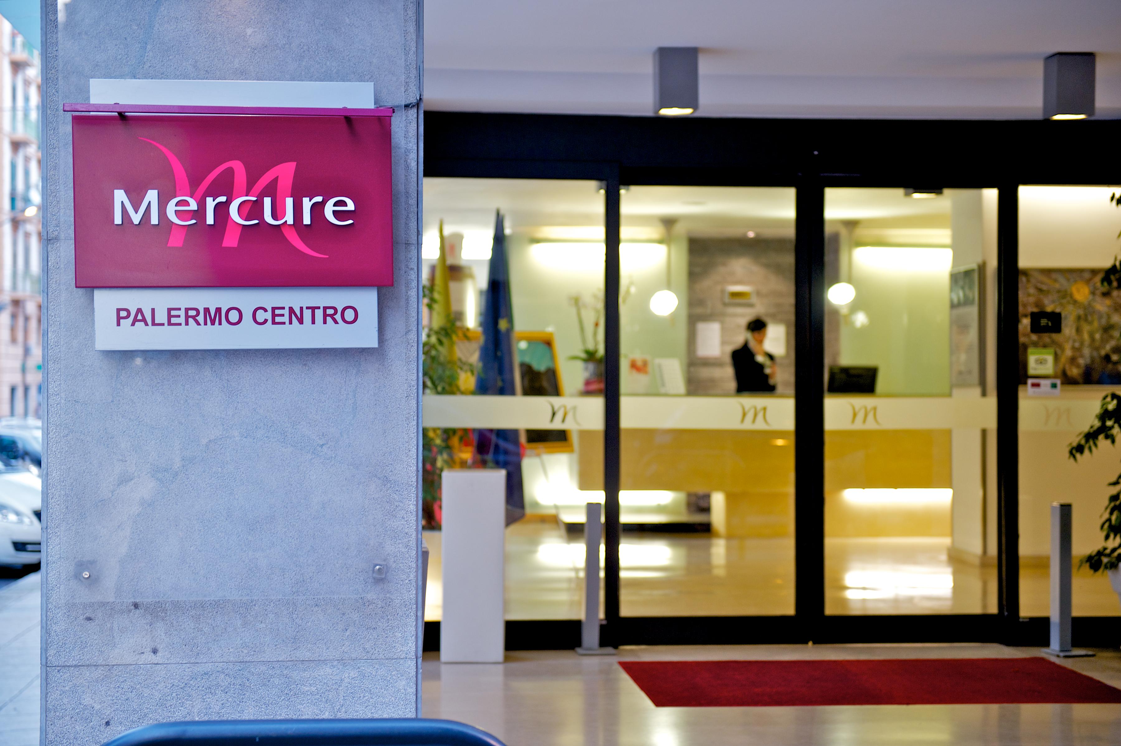 Mercure Palermo Centro Buitenkant foto