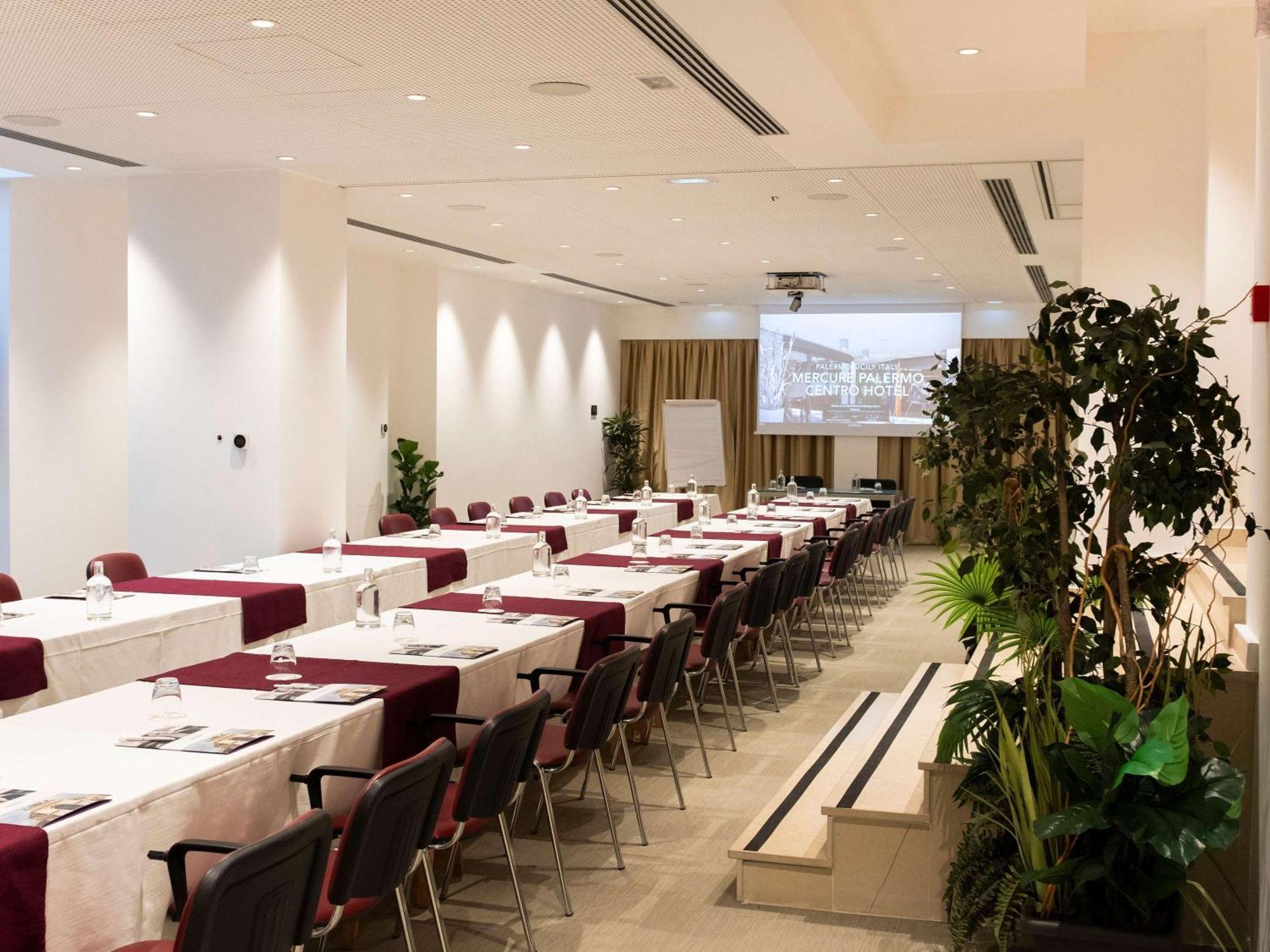 Mercure Palermo Centro Buitenkant foto