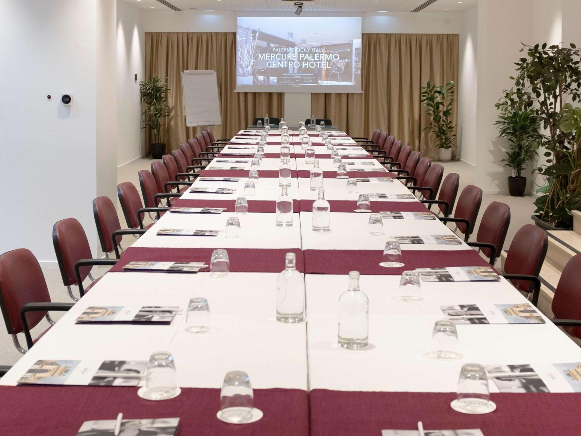 Mercure Palermo Centro Buitenkant foto