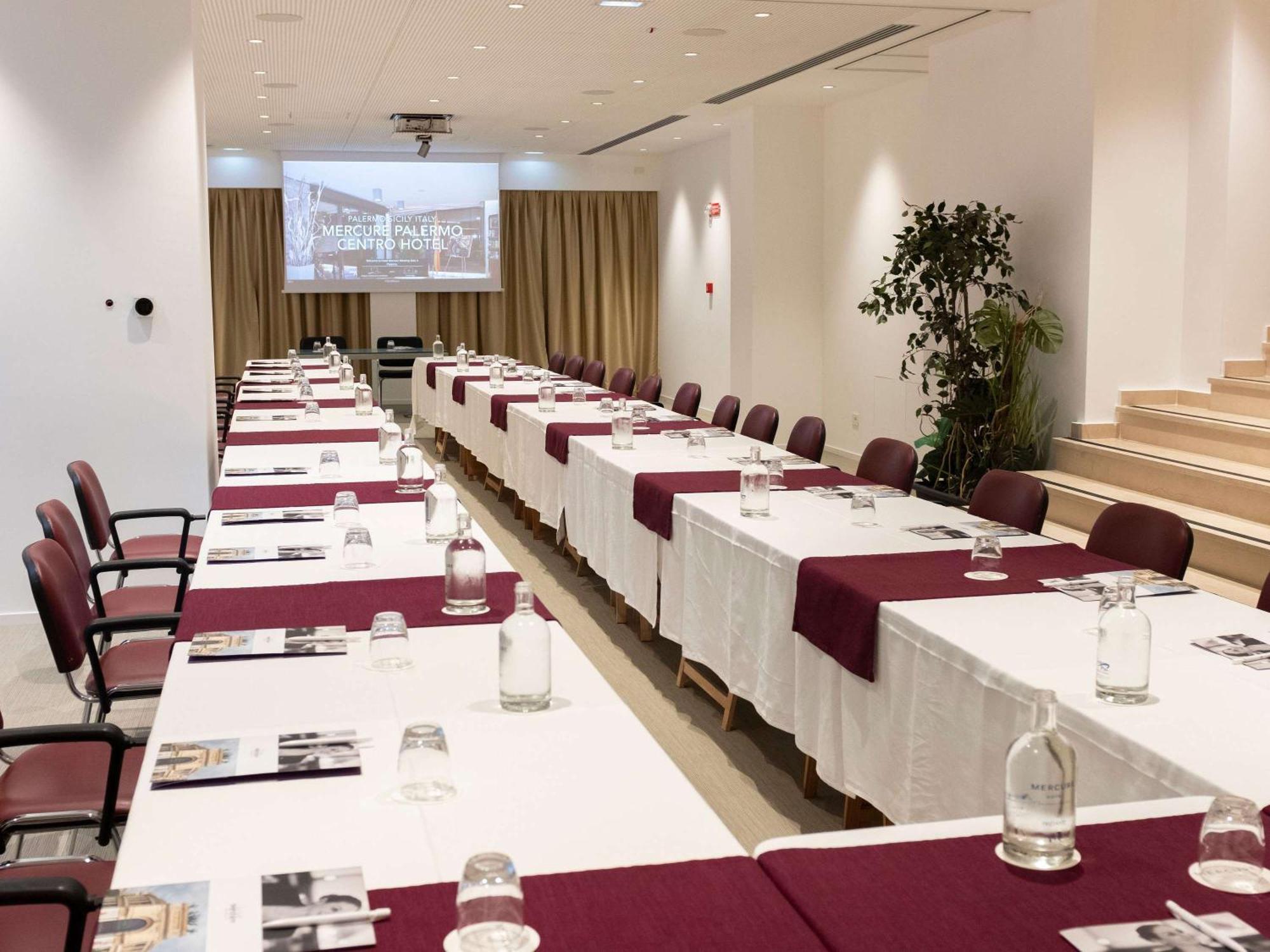 Mercure Palermo Centro Buitenkant foto